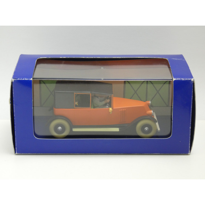 TINTIN Car Red taxi Renault NN