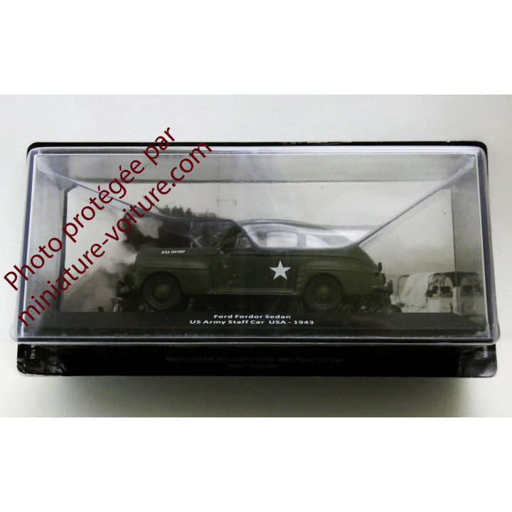 Miniaturauto Ford Fordor US Army Personal Auto 1943